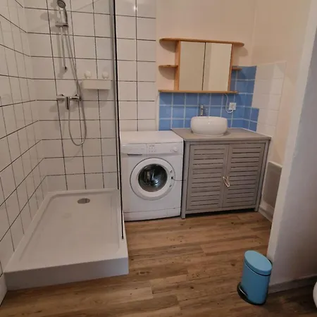 Studio A Proximite De La Gare Apartment